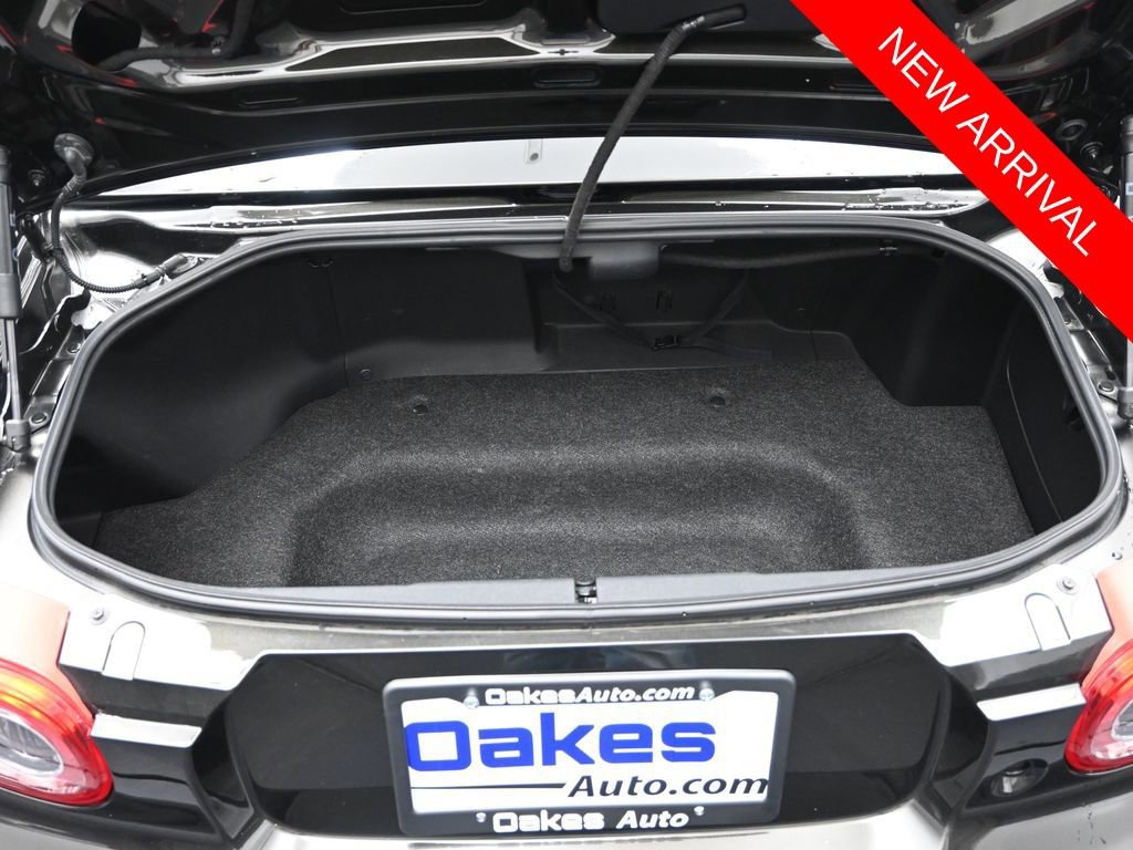 Used 2011 MAZDA MX-5 Miata Grand Touring image 25