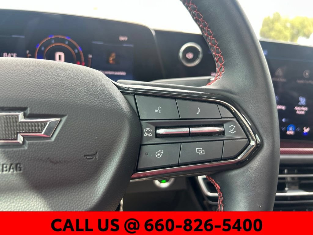 Used 2024 Chevrolet Traverse RS AWD/4WD image 21