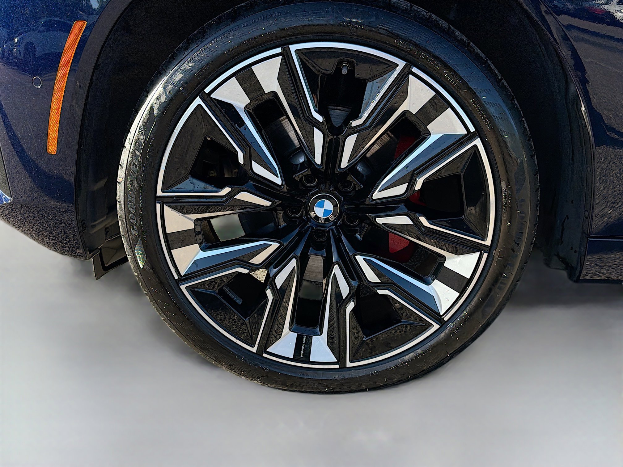 Used 2025 BMW X3 xDrive30i w/ Premium Package image 41