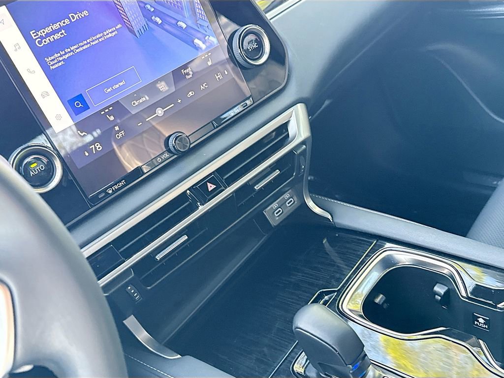 Used 2024 Lexus RX 350 FWD w/ Technology Package image 27