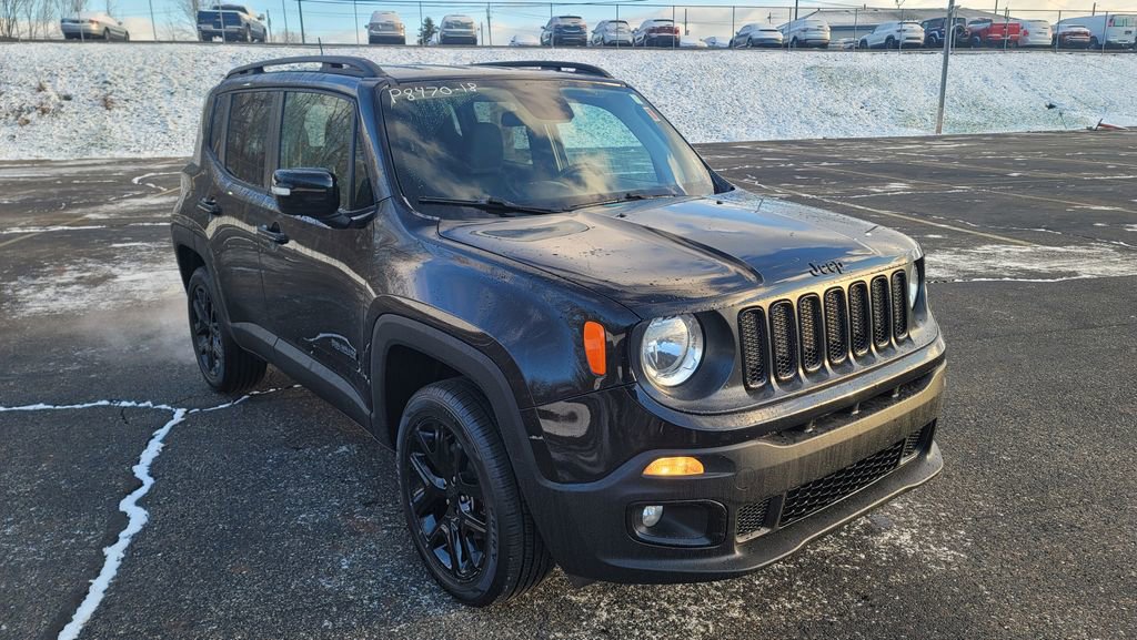 Used 2018 Jeep Renegade Altitude w/ UConnect 8.4 Nav Group AWD/4WD image 16