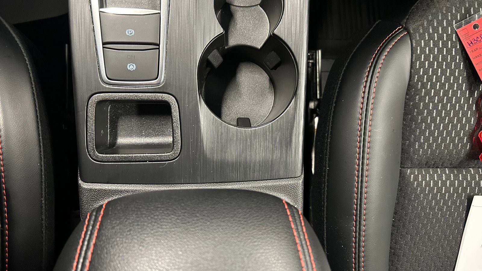 Used 2025 Ford Escape ST-Line Select w/ Tech Pack #2 AWD/4WD image 35