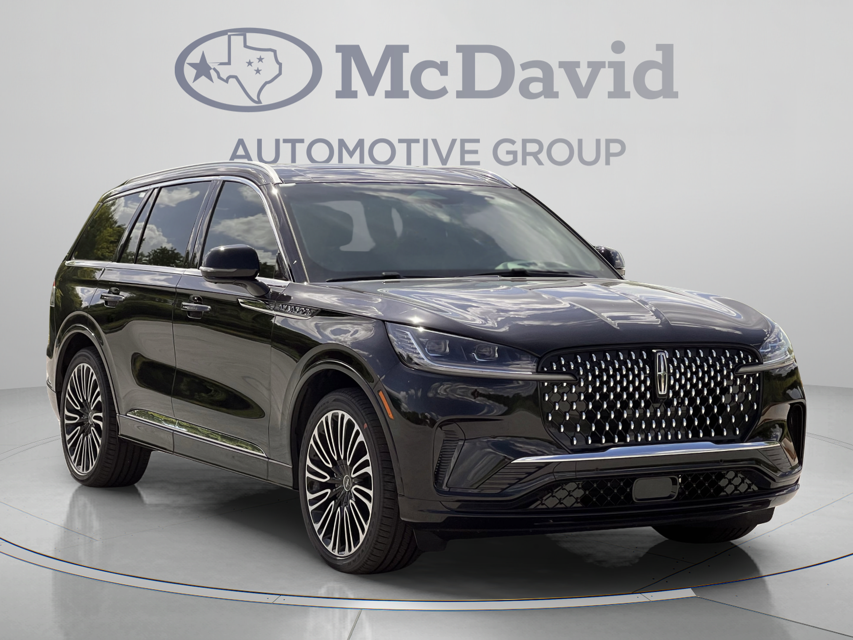 New 2025 Lincoln Aviator Black Label AWD/4WD image 7