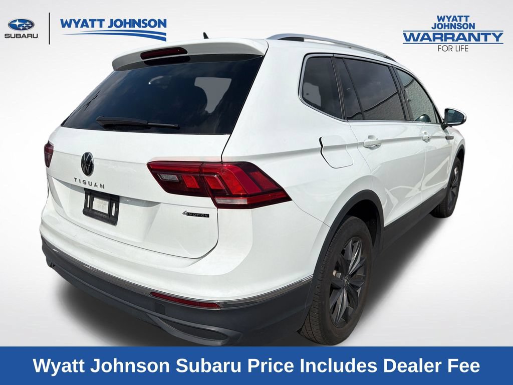 Used 2024 Volkswagen Tiguan SE AWD/4WD image 7