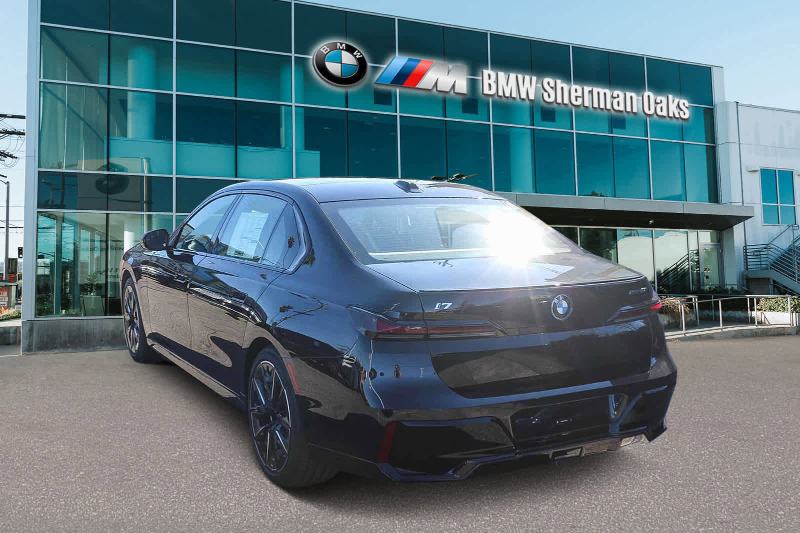 New 2026 BMW i7 eDrive50 w/ M Sport Package image 6