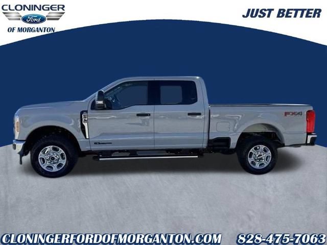 New 2026 Ford F250 XLT w/ FX4 Off-Road Package AWD/4WD image 4