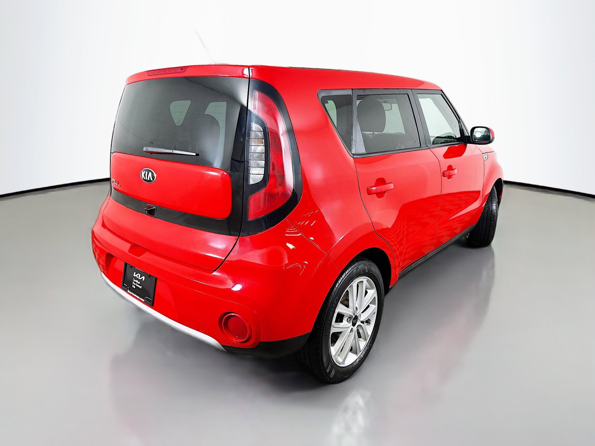 Used 2019 Kia Soul + image 7