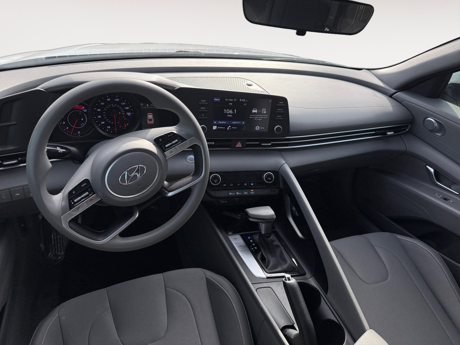 Certified 2023 Hyundai Elantra SEL image 15