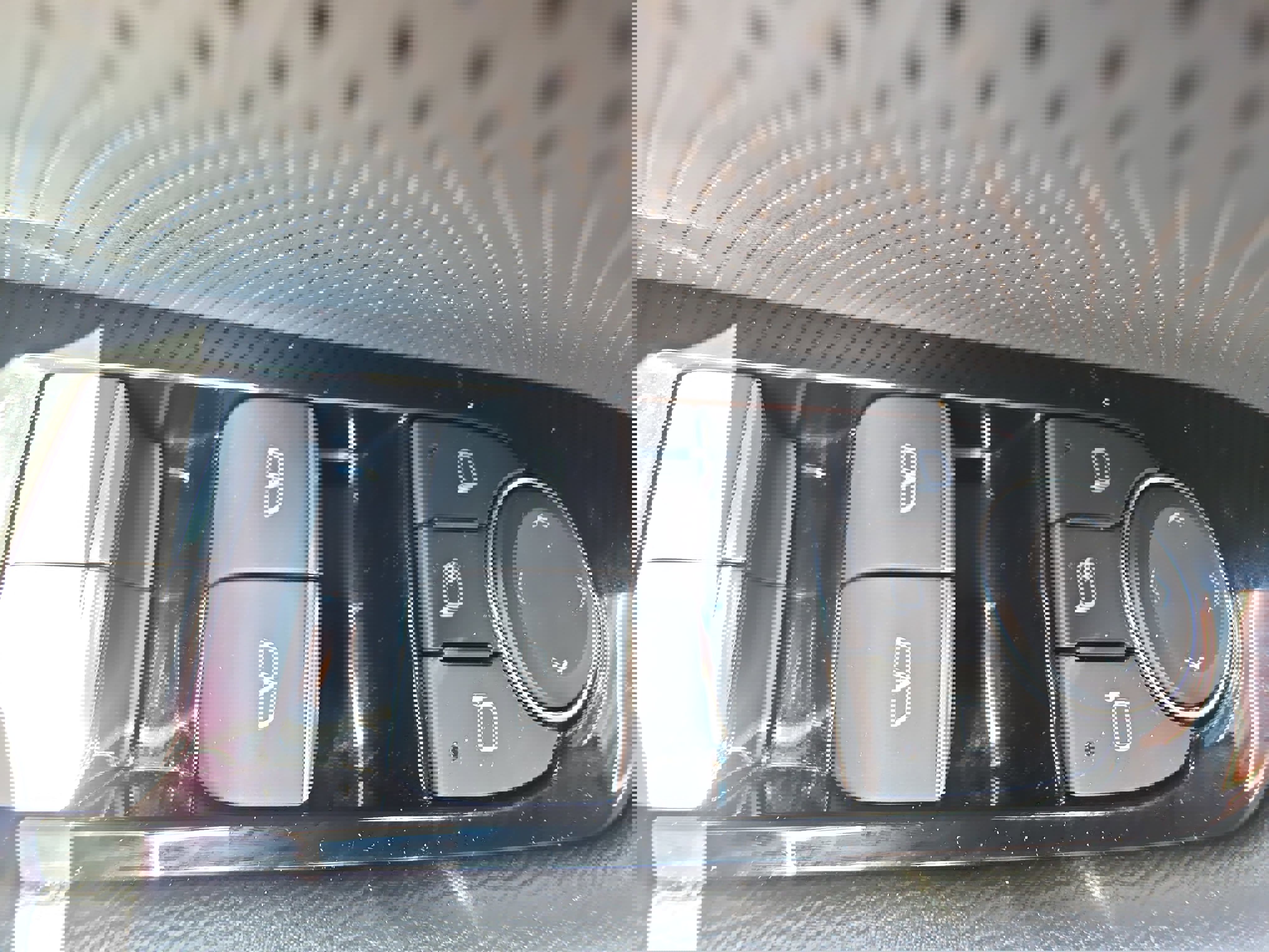 Used 2024 GMC Sierra EV Denali image 29