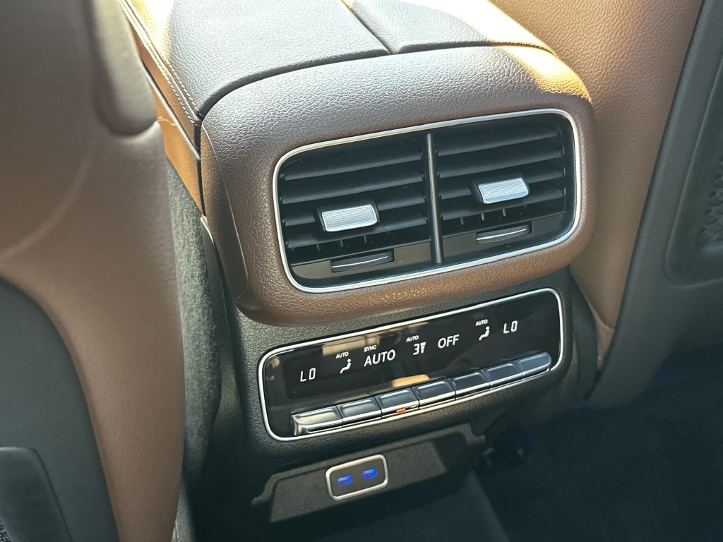 Certified 2025 Mercedes-Benz GLS 450 4MATIC w/ AMG Line Exterior image 26