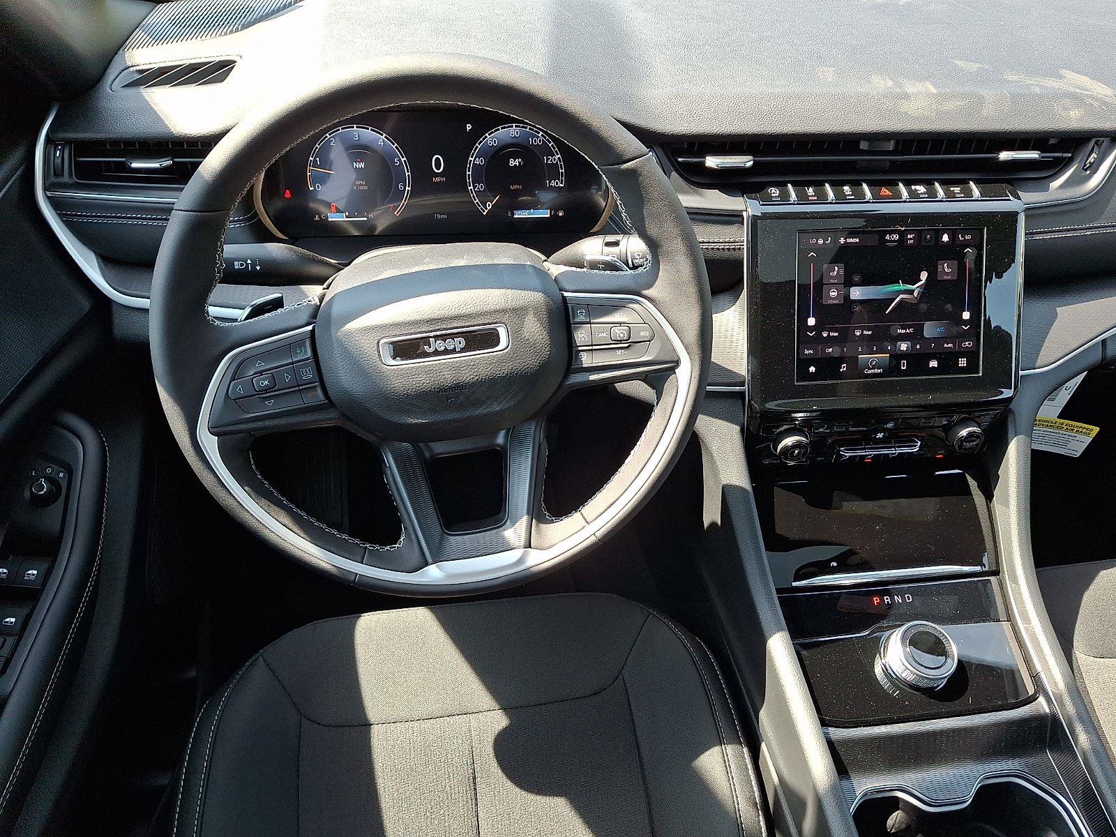 New 2026 Jeep Grand Cherokee Laredo X AWD/4WD image 8