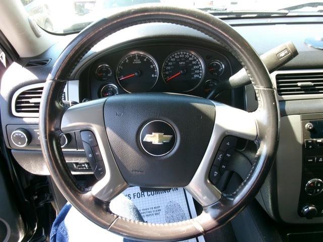 Used 2014 Chevrolet Silverado 2500 LTZ w/ Suspension Package, Off-Road AWD/4WD image 9