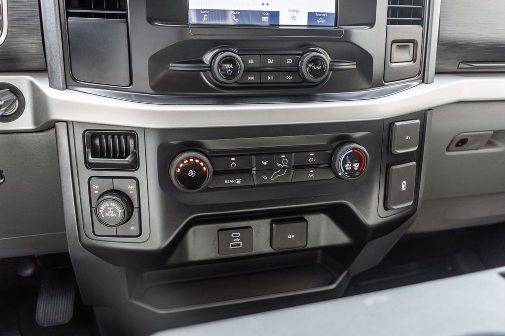 Used 2021 Ford F150 XLT w/ FX4 Off-Road Package image 9