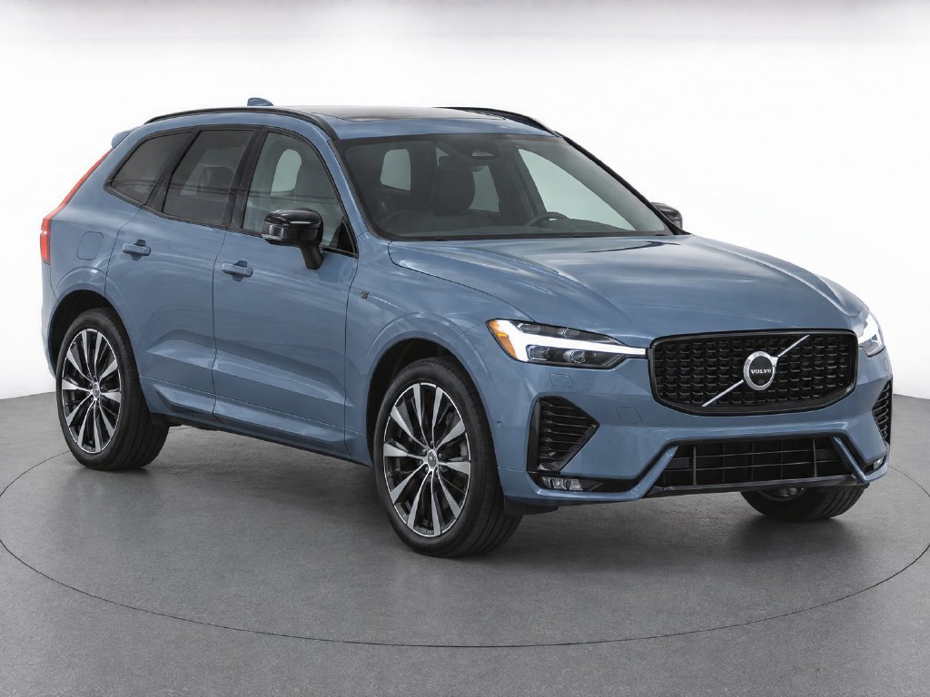 Certified 2023 Volvo XC60 B5 Plus w/ Protection Package Premier AWD/4WD image 2