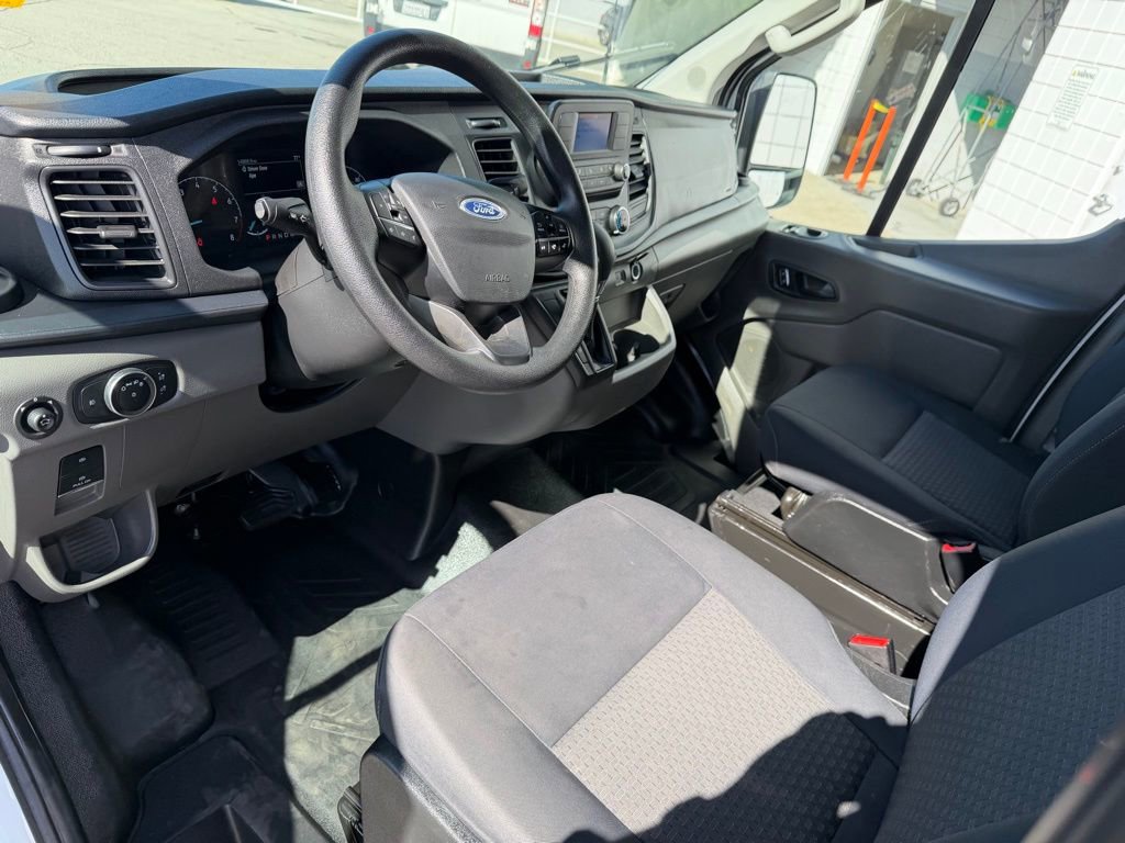 Used 2024 Ford Transit 250 Low Roof w/ Exterior Upgrade Package image 2