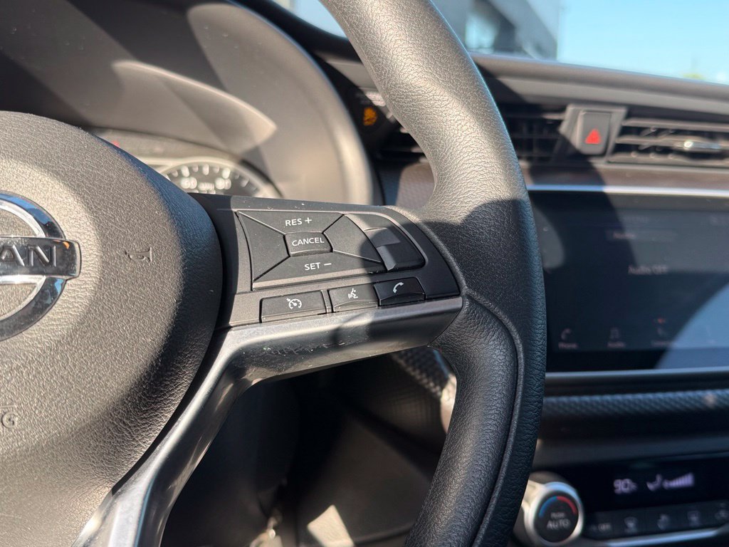 Used 2020 Nissan Kicks SV FWD image 19