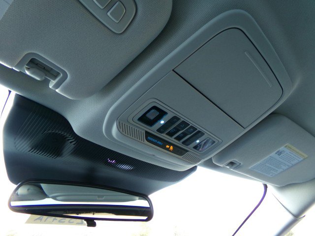 Used 2025 Ford Explorer Active w/ Active Comfort Package image 25