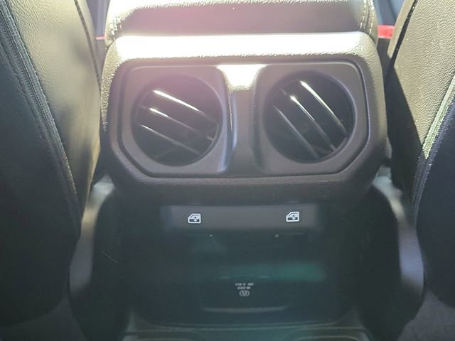 Used 2020 Jeep Gladiator Overland w/ Popular Equipment Package AWD/4WD image 12