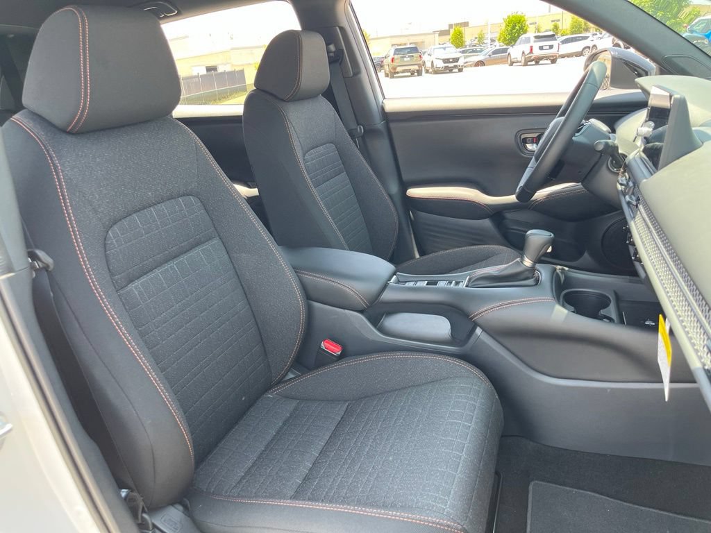 Used 2027 Honda HR-V Sport image 28
