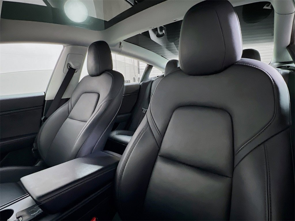 Used 2021 Tesla Model 3 Long Range image 10