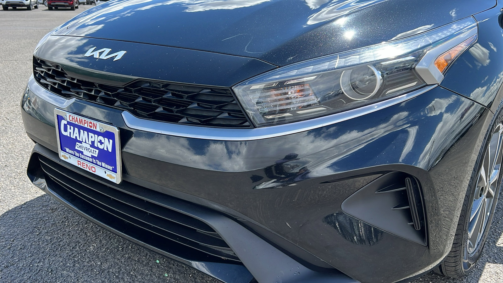 Used 2024 Kia Forte LXS FWD image 9