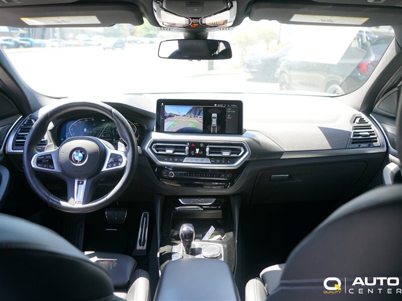 Used 2024 BMW X4 xDrive30i AWD/4WD image 15