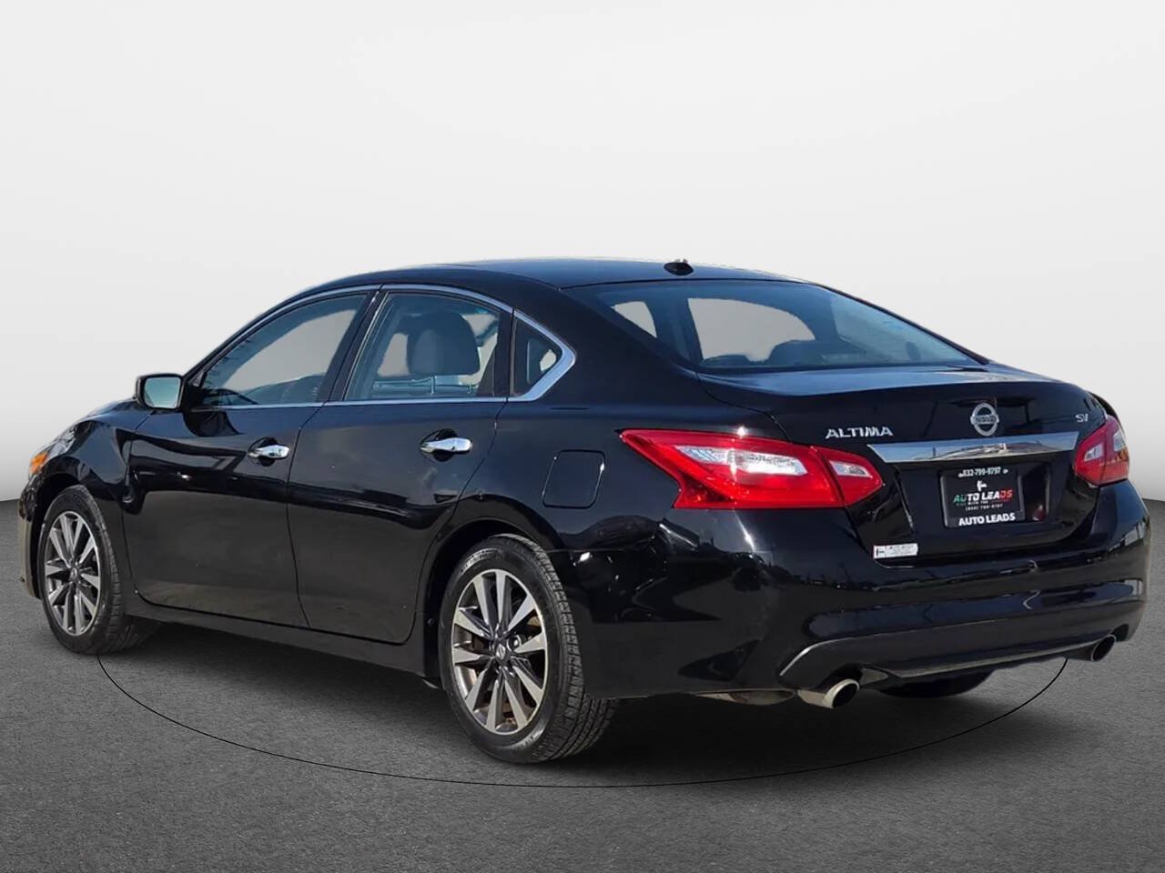 Used 2017 Nissan Altima 2.5 SV FWD image 4