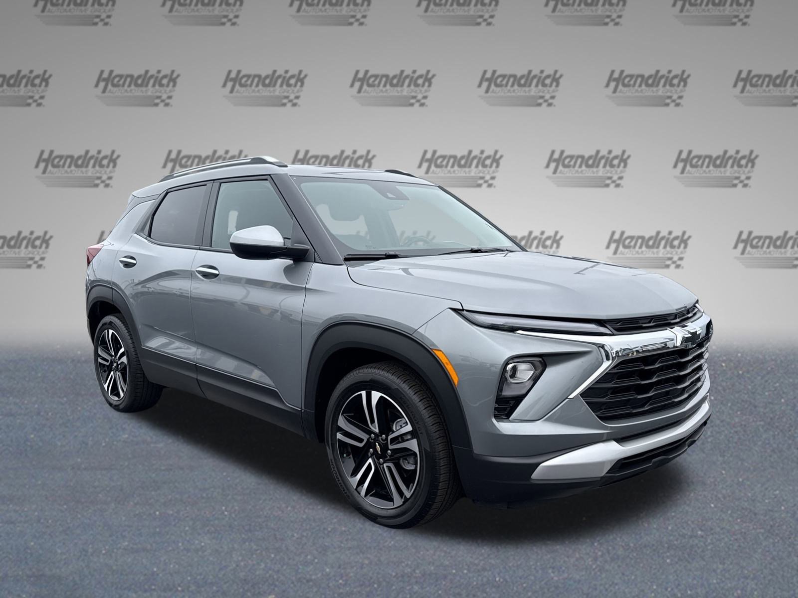 Certified 2024 Chevrolet TrailBlazer LT w/ Convenience Package image 2