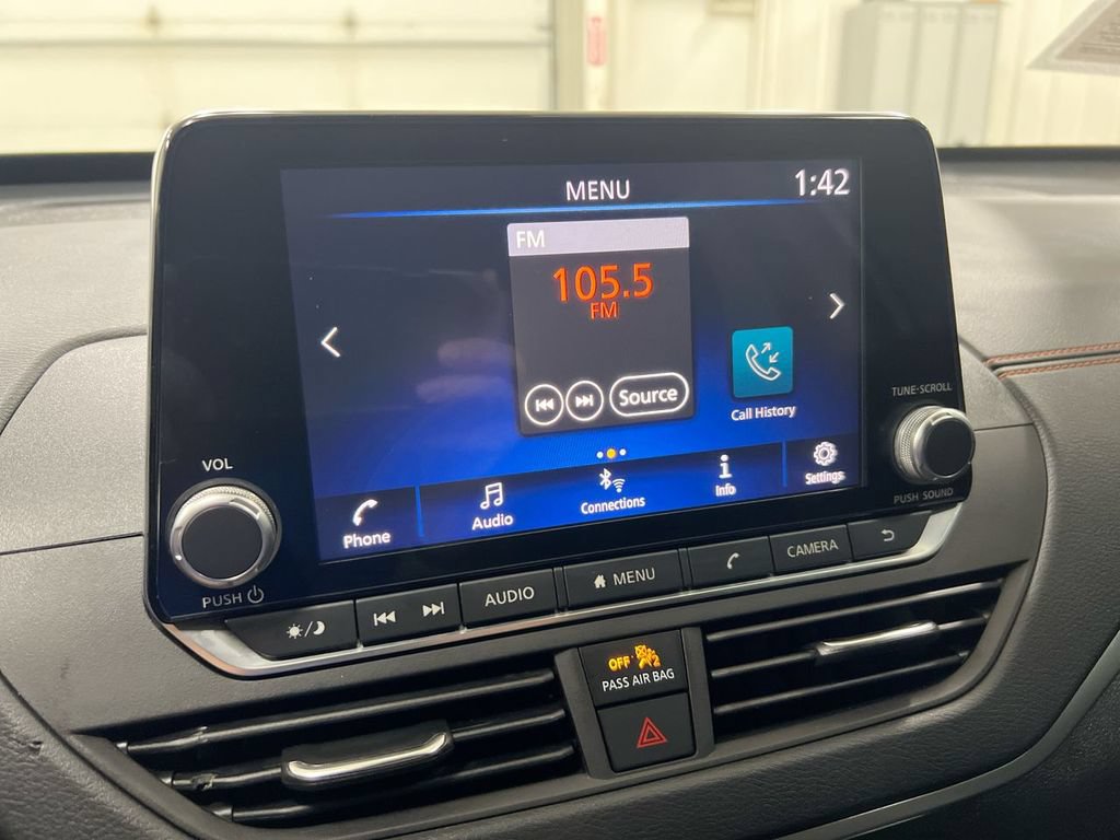 Used 2022 Nissan Altima 2.5 SR FWD image 14