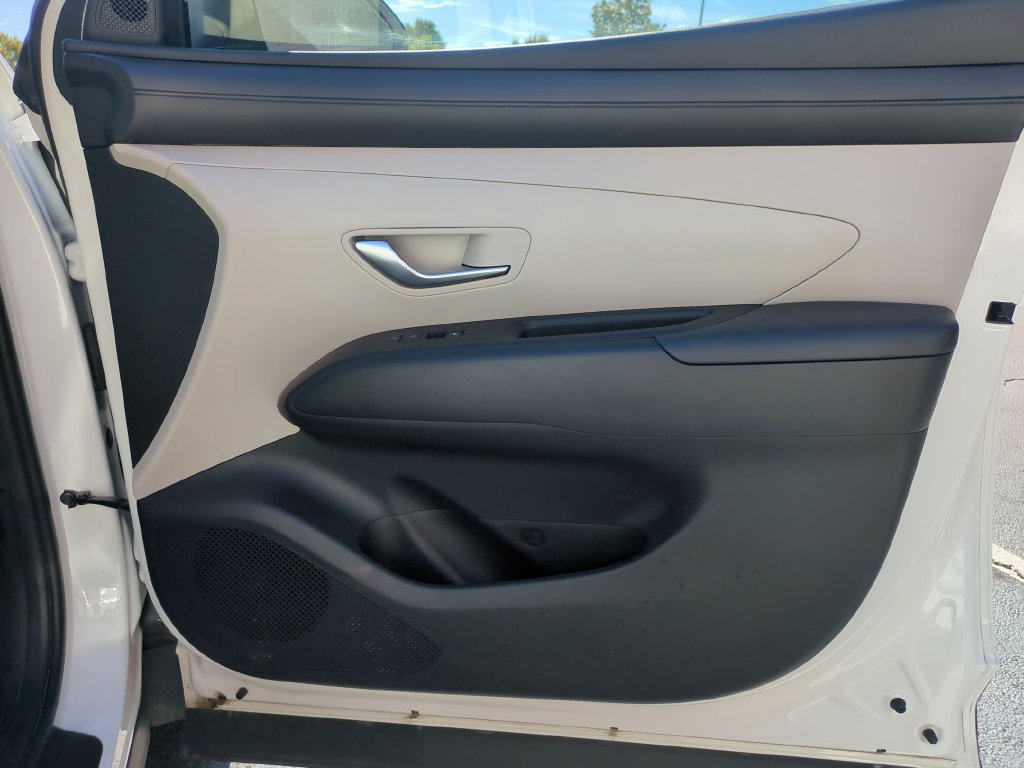 Used 2025 Hyundai Tucson SEL FWD image 32