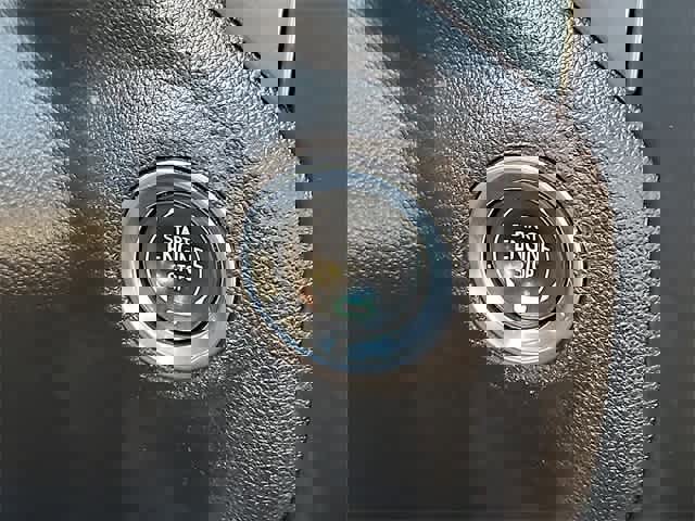 Used 2021 Chevrolet Silverado 1500 LT w/ Safety Package image 22