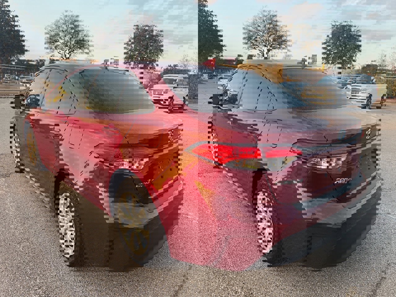 Used 2025 Toyota Corolla LE image 6