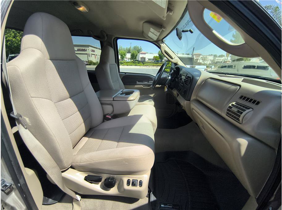 Used 2005 Ford F250 XLT RWD image 14