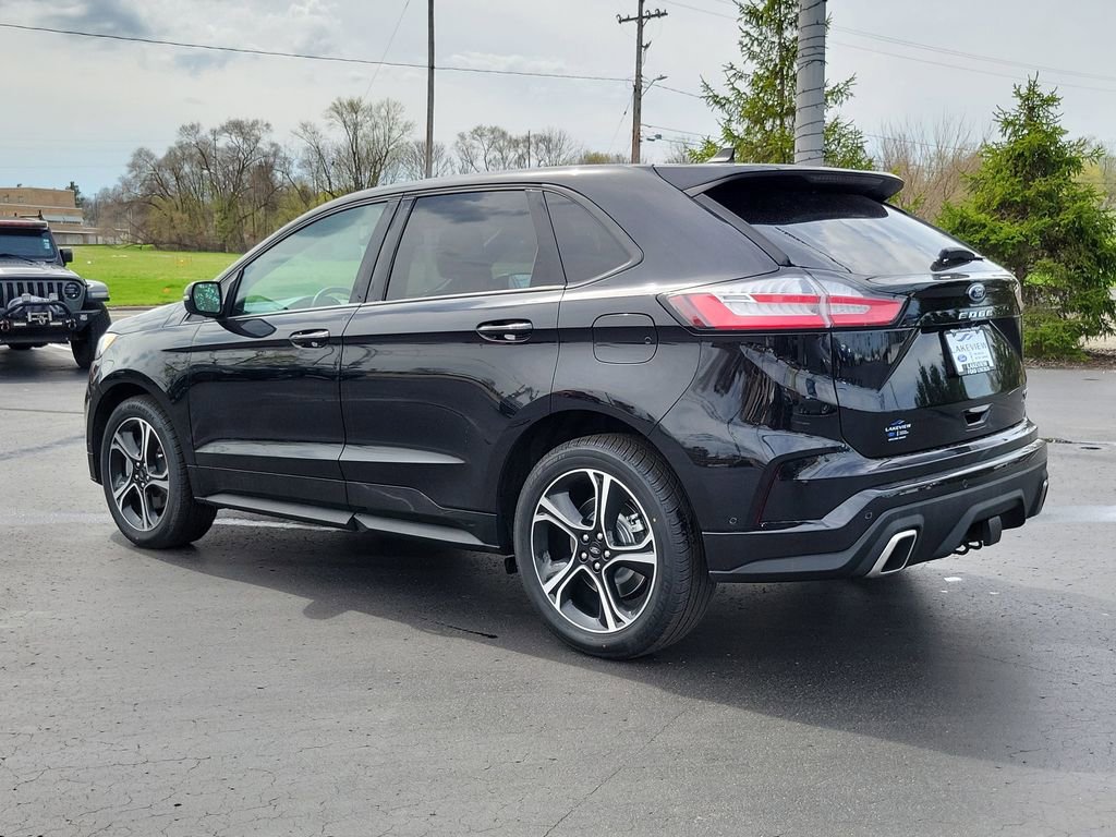Certified 2022 Ford Edge ST w/ Equipment Group 401A AWD/4WD image 4