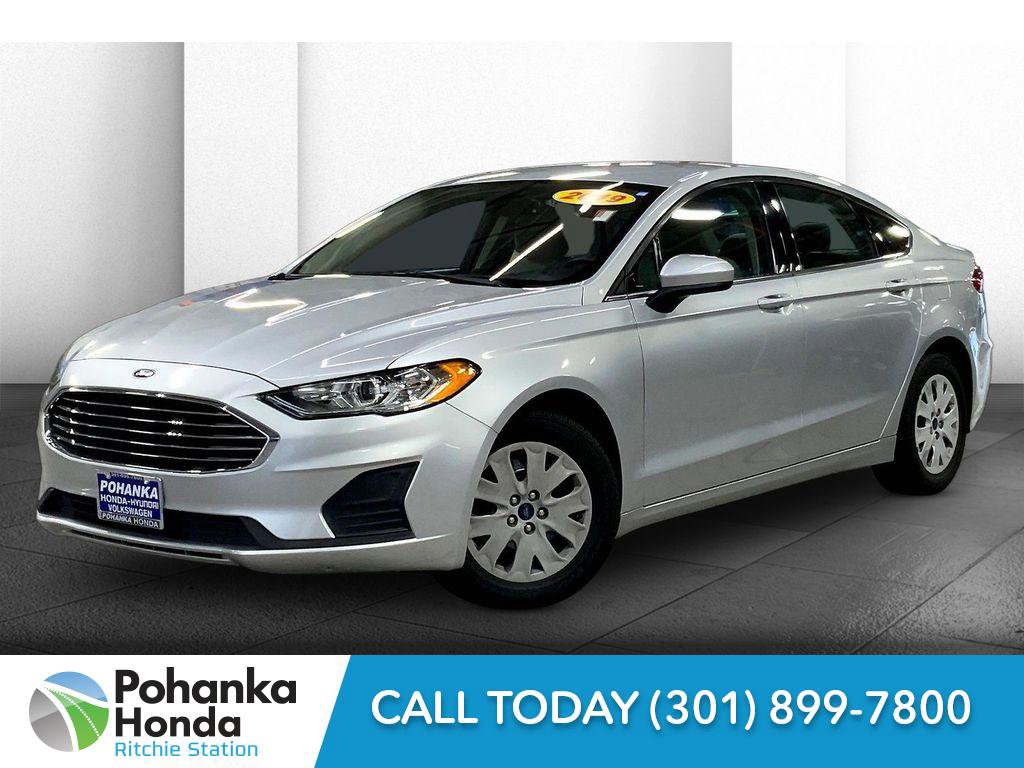 Used 2019 Ford Fusion S image 12