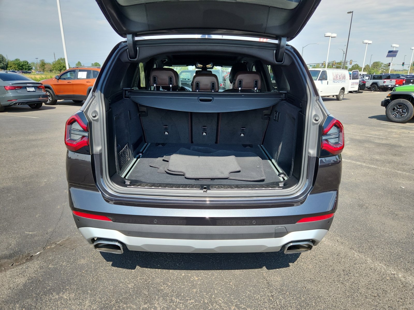 Used 2022 BMW X3 xDrive30i w/ Premium Package image 34