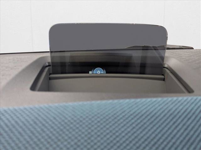 Certified 2025 MINI Cooper Countryman SE image 9