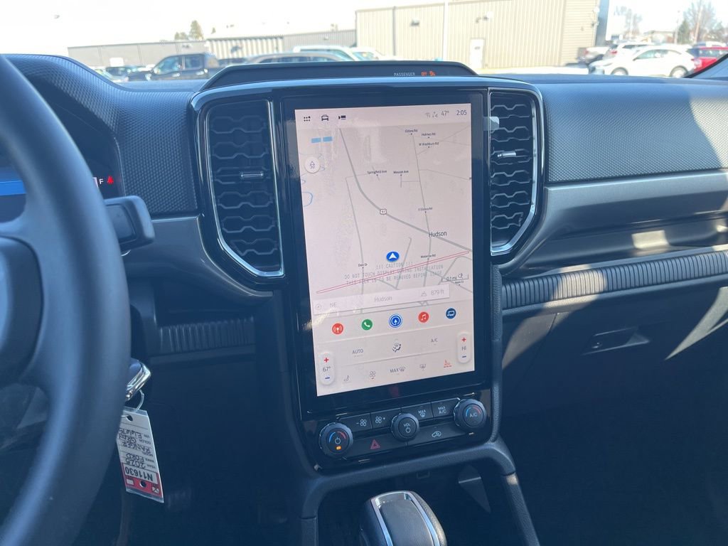 New 2025 Ford Ranger XLT w/ Equipment Group 301A High image 15