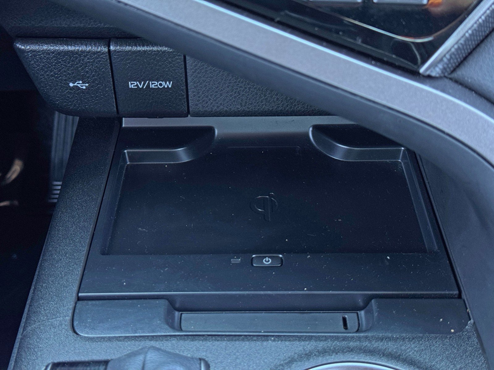 Used 2024 Toyota Camry XSE w/ Navigation Package image 26