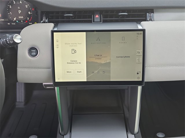 New 2025 Land Rover Discovery Sport Dynamic SE image 13