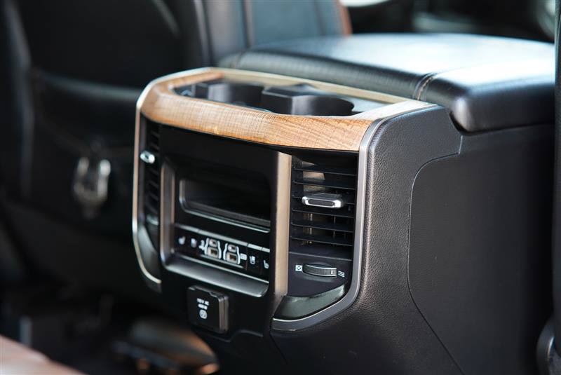 Used 2019 RAM 1500 Limited AWD/4WD image 91