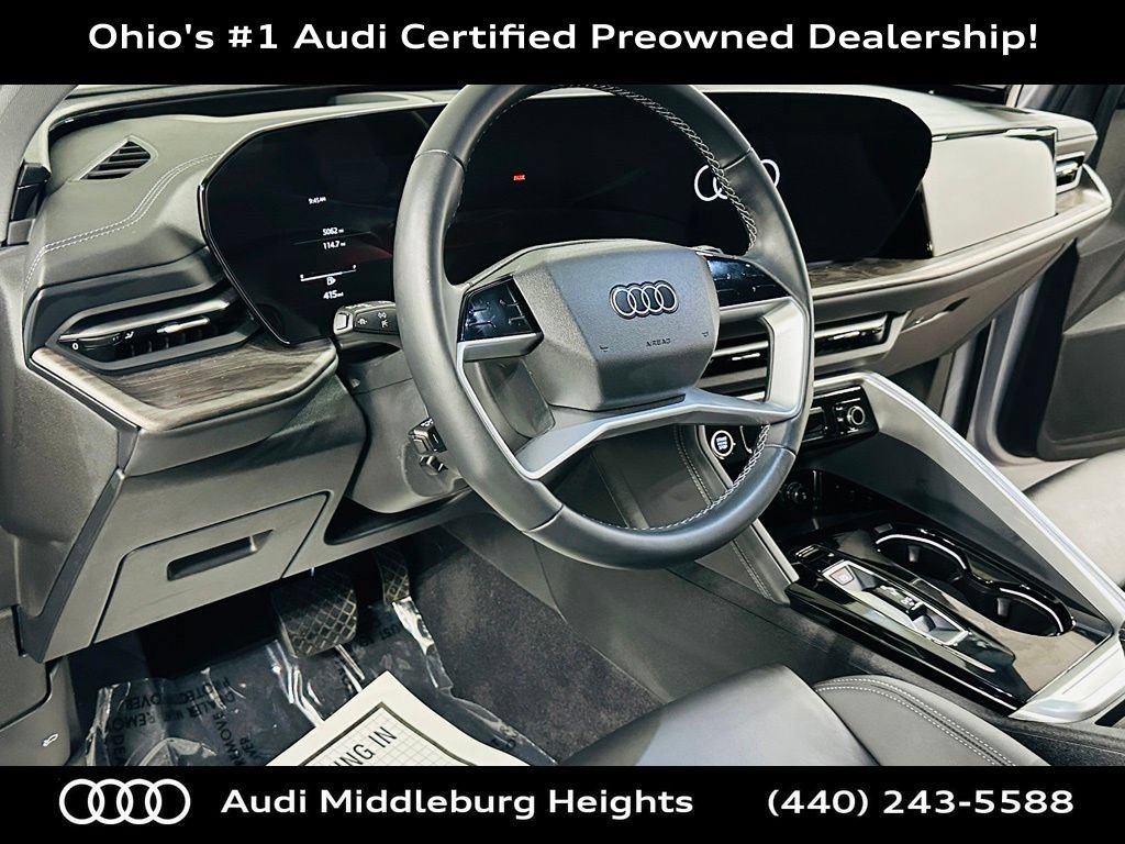 Certified 2025 Audi Q5 Premium AWD/4WD image 13