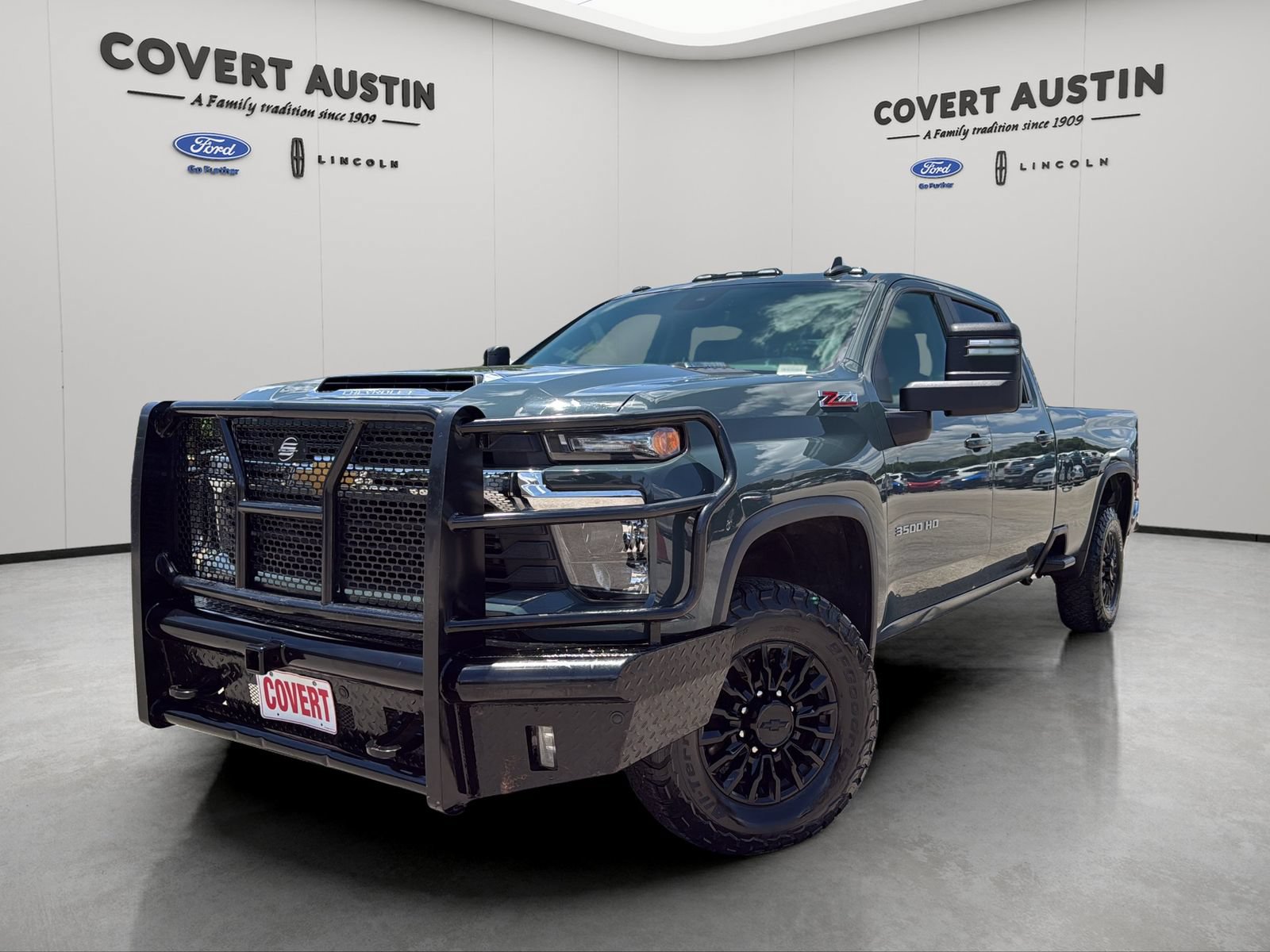 Used 2025 Chevrolet Silverado 3500 LT w/ Convenience Package