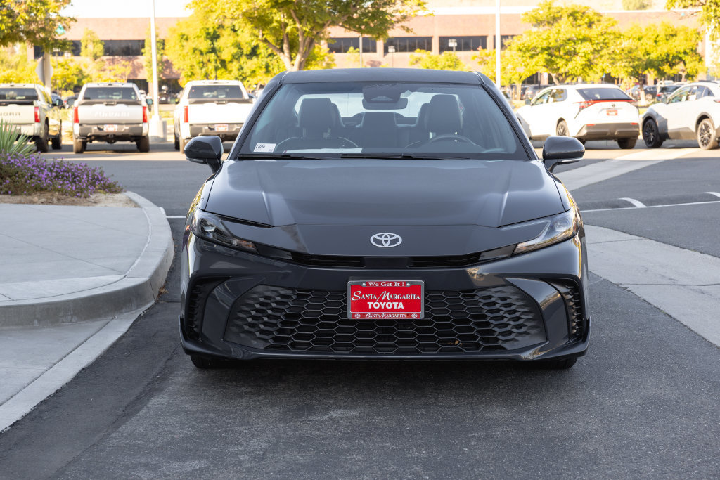 Certified 2025 Toyota Camry SE w/ Convenience Package FWD image 2