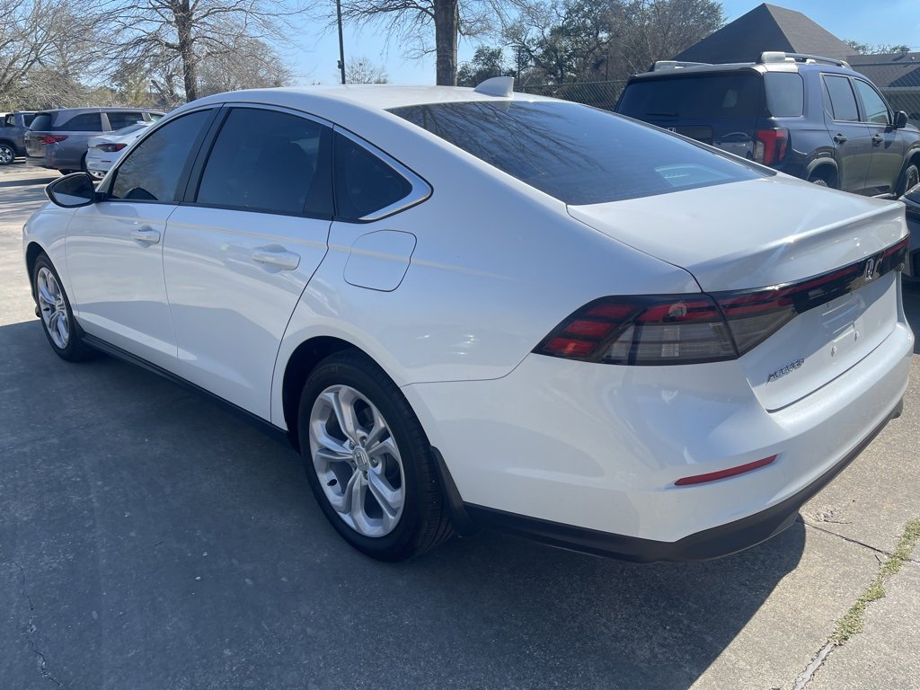 Used 2025 Honda Accord LX image 7