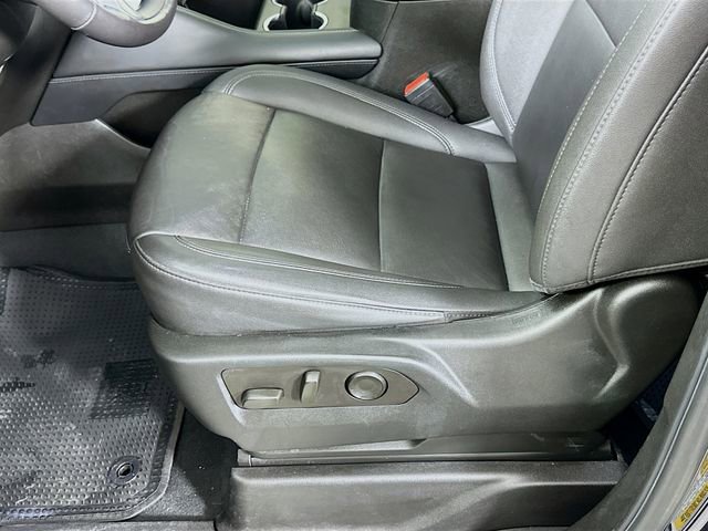 Used 2023 Chevrolet Tahoe Z71 w/ Luxury Package image 20