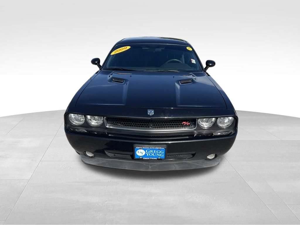 Used 2009 Dodge Challenger R/T w/ Sound Group RWD image 9