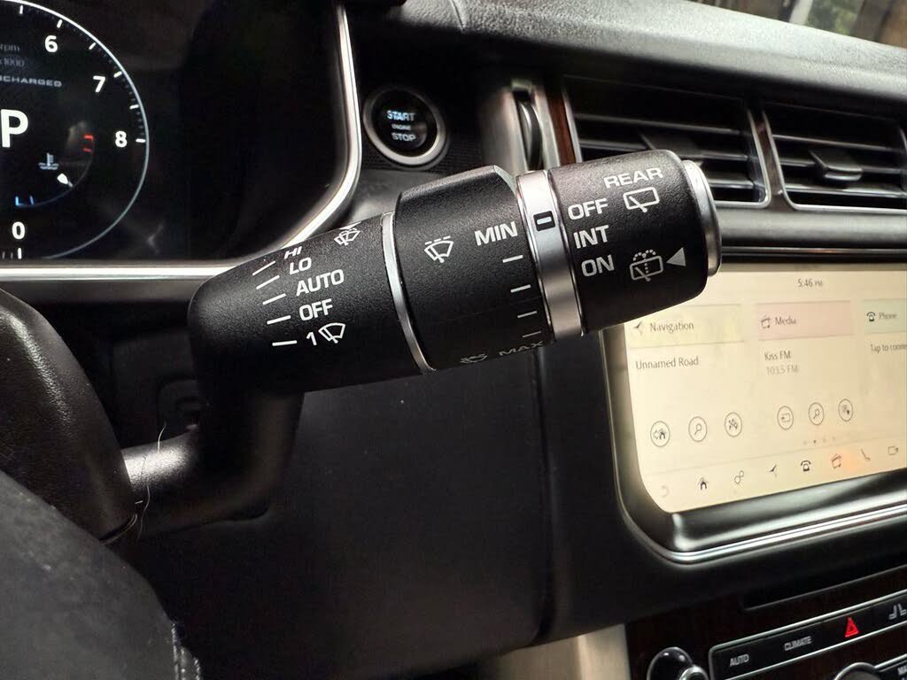 Used 2017 Land Rover Range Rover Supercharged AWD/4WD image 17