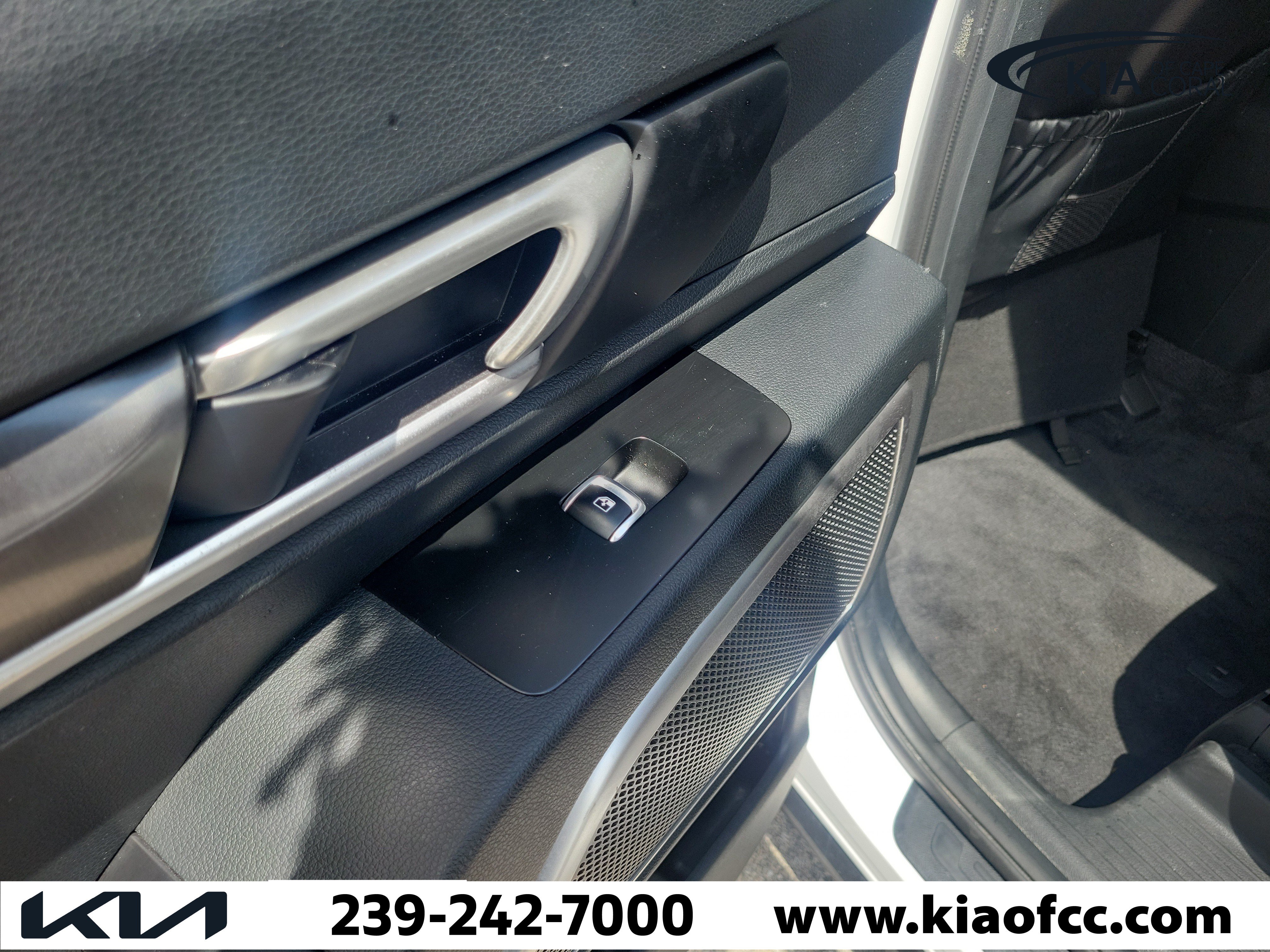 Certified 2025 Kia Telluride S AWD/4WD image 13