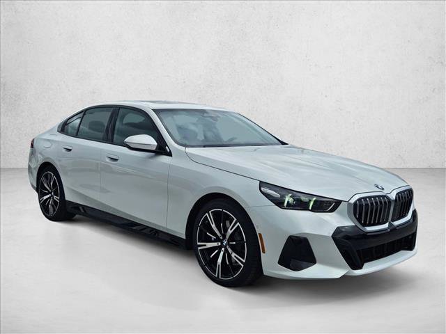 New 2026 BMW 530i image 7